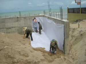 ก่อสร้างบนทพเล